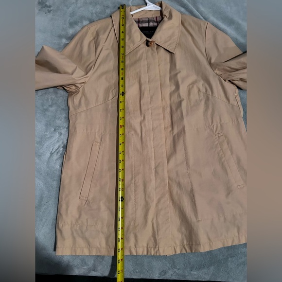 BURBERRY SPRING/FALL SWEATER COAT - Picture 6 of 7